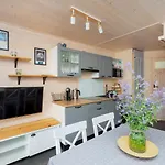 Ferienhaus Szum Rusinowo (Slawno)